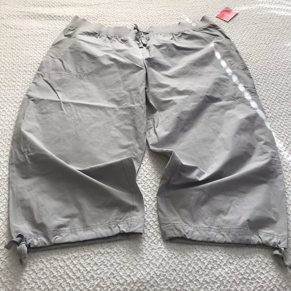 Danskin Now Plus Size Capri Pants 